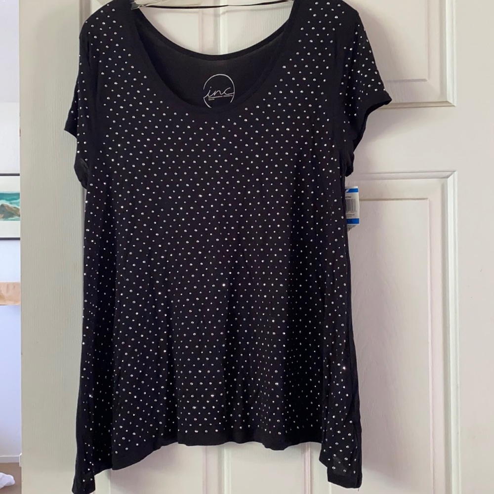 NWT, INC petite XL baby doll sparkle black tee